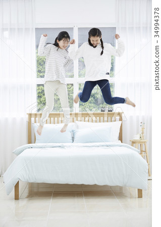 女孩，朋友，少年 34994378