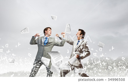 Extreme quarrel 34996508