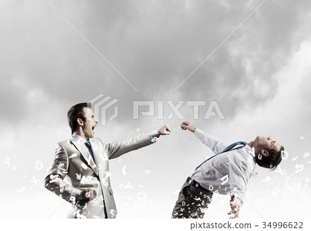 Extreme quarrel Extreme quarrel 34996622