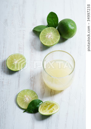 lime juice. lime juice. 34997238
