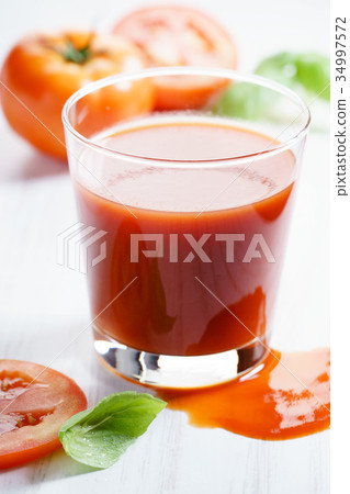 tomato juice. tomato juice. 34997572