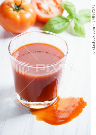 tomato juice. tomato juice. 34997573