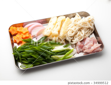 Curry udon ingredients 34999512