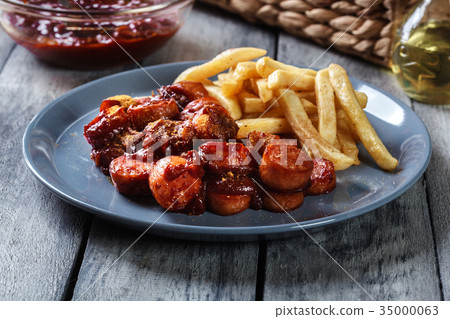 Traditional German currywurst Traditional German currywurst 35000063