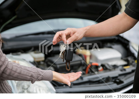 Mechanic's work Mechanic's work 35000109