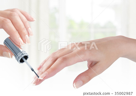 nails nails 35002987