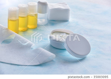 Beauty Image Cosmetic Product and Face Mask 35003095