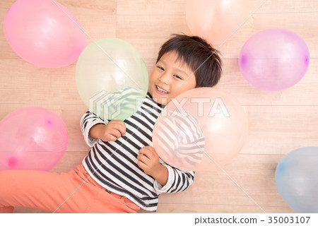 氣球和兒童 35003107