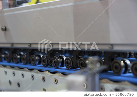 detail of a folder gluer machine 35003780