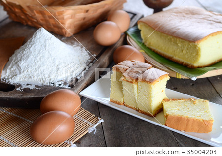 Taiwanese traditional sponge cake Taiwanese traditional sponge cake 35004203