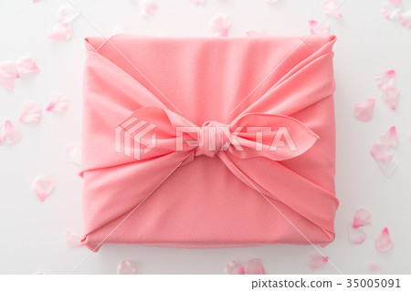 Gifts 35005091
