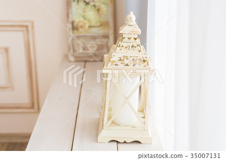 Large vintage white street lamp. Festive Christmas 35007131