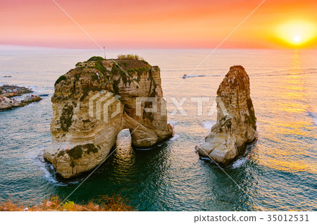 Beirut sunset on raouche rocks 35012531