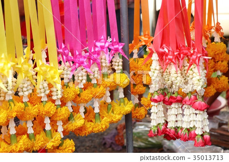 Jasmine garland in market 35013713