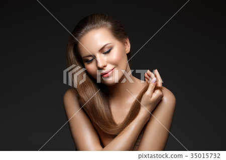 girl with beautiful long hair 35015732