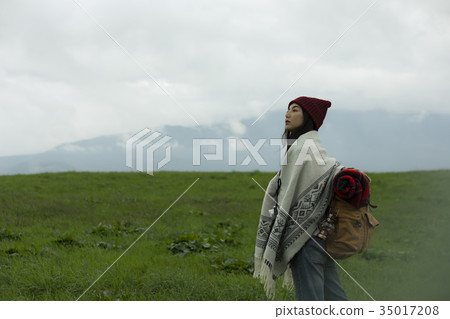 Female girl traveling alone traveling trekking 35017208