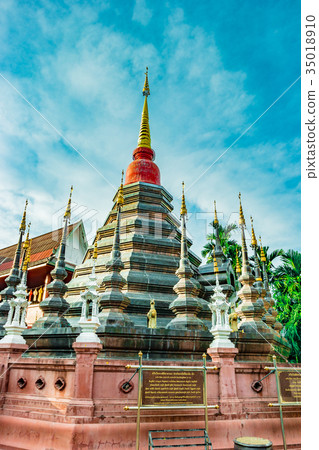 Buddhist temple Chiang Mai, Thailand 35018910