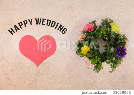 Happy Wedding wreath celebration 35019066