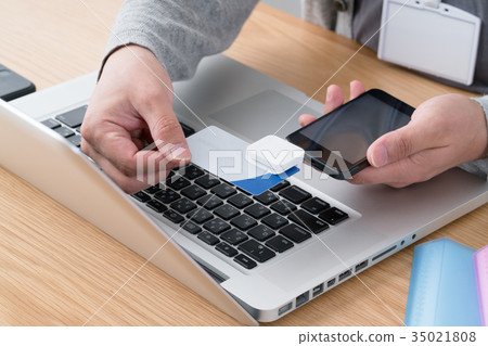 金融科技，在線支付，智能手機，男性，移動支付 35021808