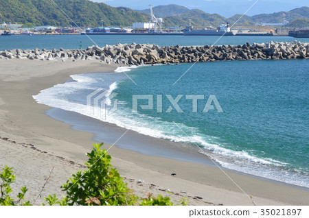 京濱(從Lower Ridge Head俯瞰Cape Ridge Cape)(高知縣高知市Uraido) 京濱(從Lower Ridge Head俯瞰Cape Ridge Cape)(高知縣高知市Uraido) 35021897