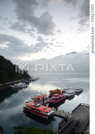 Scenery lake boat taiwan sun moon pool cloud mountain fog pier lake surface sunrise morning morning quiet travel leisurely poetic reflection Scenery lake boat taiwan sun moon pool cloud mountain fog pier lake surface sunrise morning morning quiet travel leisurely poetic reflection 35023505