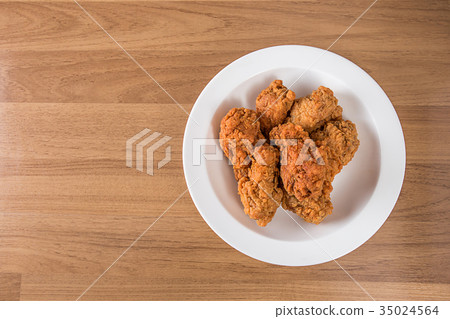 fried chicken and  hot crispy Fried mixed  35024564