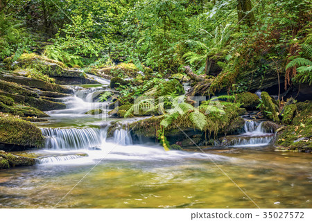 Rocky river Trevillet in North Cornwall 35027572