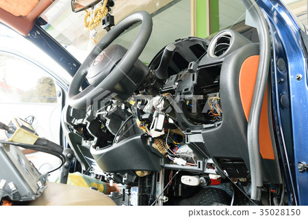 Disassembled car console 35028150