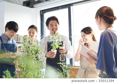 Culture school co-planting lecturer student 35031394