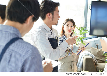 文化學校共同種植講師學生 文化學校共同種植講師學生 35031404