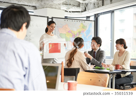 語言學校講師學生中文 語言學校講師學生中文 35031539