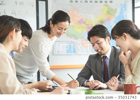 語言學校講師學生中文 35031743