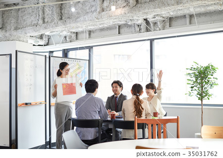 語言學校講師學生中文 35031762
