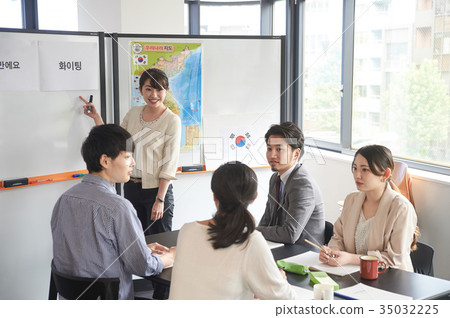 Language school Korean 35032225