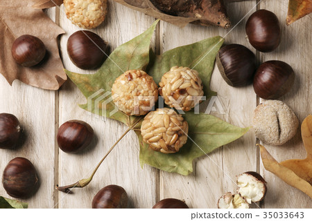 chestnuts and panellets, typical of Catalonia 35033643