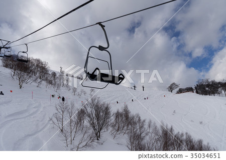 Ski resort  35034651