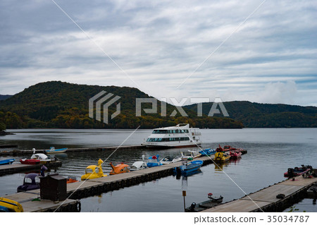 Autumn of Hibara Lake Autumn of Hibara Lake 35034787