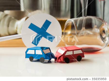 Drunk Driving Drunken Driving Drunken Driving Excessive Drinking Champon Sake Wine Beer Sour 35035950