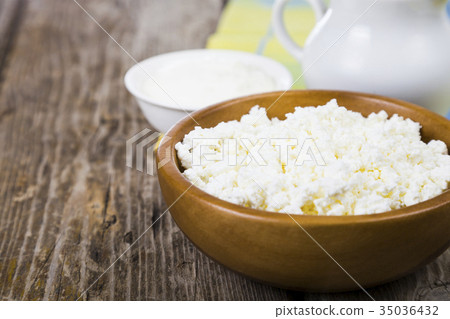 Cottage cheese, sour cream and milk Cottage cheese, sour cream and milk 35036432