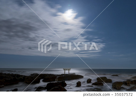 Iori Pref. Oarai Town Torii in Kamisu 35037572