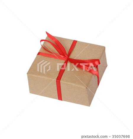Gift box wrapped in brown recycled paper Gift box wrapped in brown recycled paper 35037698