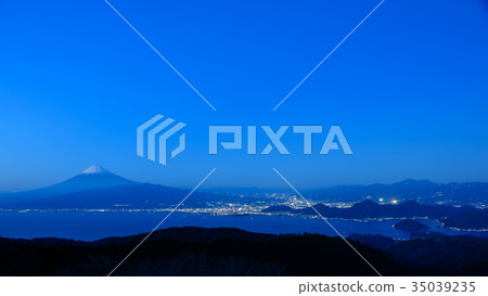 Shizuoka night view of Mt. Fuji and Numazu, Fuji city Shizuoka night view of Mt. Fuji and Numazu, Fuji city 35039235