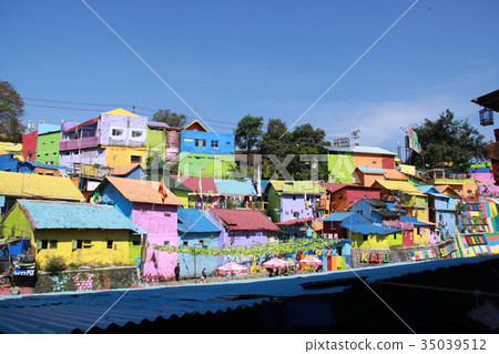 Colorful town 5 35039512
