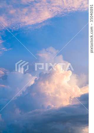 Summer sky at dusk Summer sky at dusk 35040891