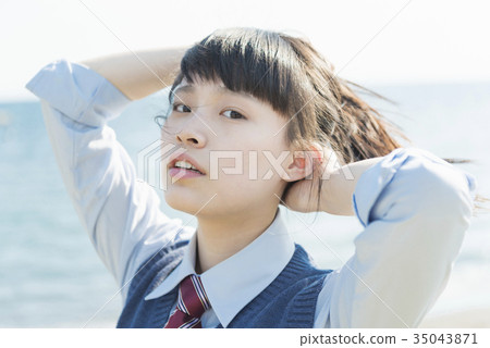 High School Girl Sea Breeze Hair Flutters Stock Photo 35043871