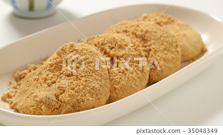 Kinako rice cake 35048349