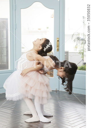 朋友，孩子，兄弟姐妹，芭蕾舞 35050832