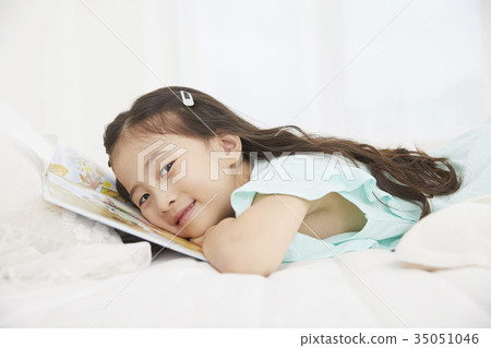孩子們,閱讀 孩子們,閱讀 35051046