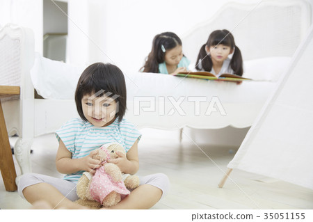 朋友,孩子,兄弟姐妹,玩耍 朋友,孩子,兄弟姐妹,玩耍 35051155