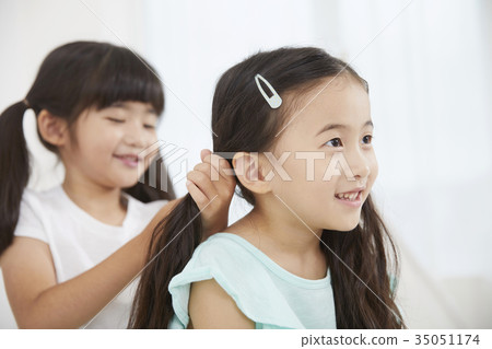 Friends, children, siblings, play Friends, children, siblings, play 35051174